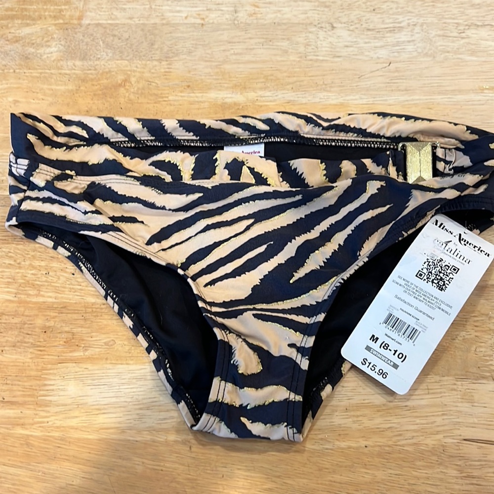 New with tags bathing suit bottom .size M